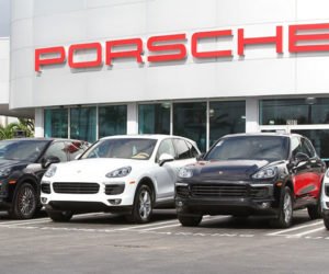 images Porsche SAV Auto Moto 26 avril 2016 300x250 - Maroc: l'âge d'or de Porsche