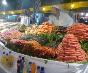 informel maroc 300x250 - Emplois : L'informel fait mieux que le gouvernement!