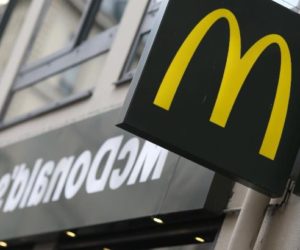 mc donalds 300x250 - Mc Donald's : des ventes en baisse en relation avec le conflit au Moyen-Orient et le ralentissement en Chine