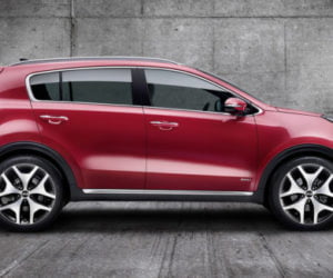 kia sportage 2016 300x250 - Kia Sportage : meilleur SUV de l'année pour Kelly Blue Book