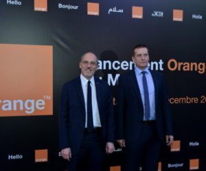 HIC 1889 300x250 - Orange s'installe...