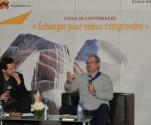 Photo 2 présentation Livre 10 jan2017 300x250 - Ksikes fait entrer Ibn Rochd chez AttijariWafa Bank