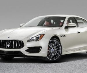maserati quattroporte 2017 300x250 - Maserati Quatroportte 2017 disponible au Maroc!