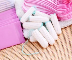 tampons 300x250 - Protections Féminines : la présence de résidus toxiques confirmée