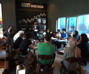 6 300x250 - Starbucks forme un grand regroupement d’experts pour soutenir les jeunes  de la région MENA