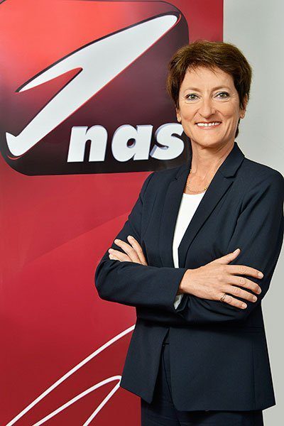 HIC 4974 Retoucheģe - AGNES LAURENT NOMMEE DIRECTRICE GENERALE DE NAS MAROC