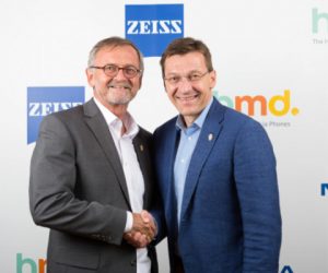 Nokia Zeiss 300x250 - Smartphones : Nokia signe avec Zeiss pour améliorer son image