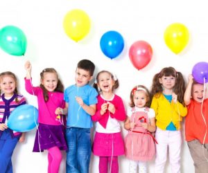 enfants 300x250 - Le tiers de la population n'est pas adulte (HCP)
