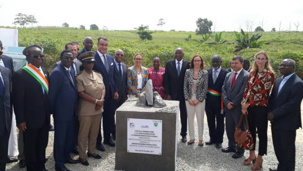 POSE PREMIERE PIERRE USINE PHARMA 5 AFRICA ABIDJAN COTE D'IVOIRE 2 – Consonews - Premier site consommation au Maroc