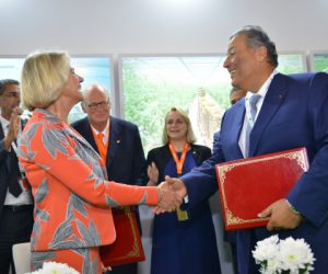 AL2 6998 300x250 - Le Groupe Crédit Agricole du Maroc signe des conventions pour l’appui aux petits producteurs