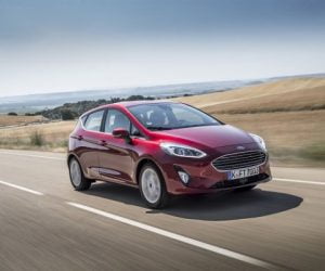 Ford Fiesta Titanium Ruby Red 103 300x250 - Lancement au Maroc de la Nouvelle Ford Fiesta, Plus Tendance et Connectée Que Jamais