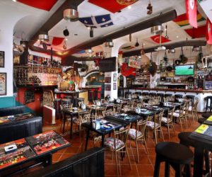 ee9efcd1 0431 47dc 87b8 56243389620e 300x250 - La mythique Bodega de Casa célèbre ses 20 ans et sa passion pour la Movida avec une formule encore plus caliente !