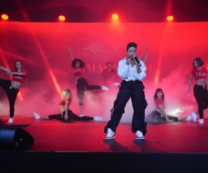 Khaoula Moujahid alis JAYLANN 300x250 - LANCEMENT DU LABEL MUSICAL B-MGNITVDE