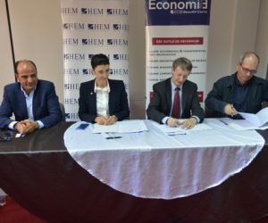 Photos OFFICIELLES Partenariat HEM Lydec 280618 1sur3 300x250 - SIGNATURE DE LA CONVENTION DE PARTENARIAT ENTRE LYDEC & ECONOMIA,HEM