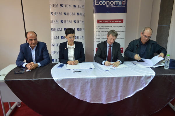 SIGNATURE DE LA CONVENTION DE PARTENARIAT ENTRE LYDEC & ECONOMIA,HEM Photos OFFICIELLES Partenariat HEM Lydec 280618 1sur3 - SIGNATURE DE LA CONVENTION DE PARTENARIAT ENTRE LYDEC & ECONOMIA,HEM