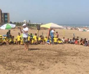 Plages propres Lydec 3 300x250 - La Fondation Lydec parraine la plage « Nahla » et poursuit son programme de sensibilisation et d’animation à la plage « Lalla Meryem »
