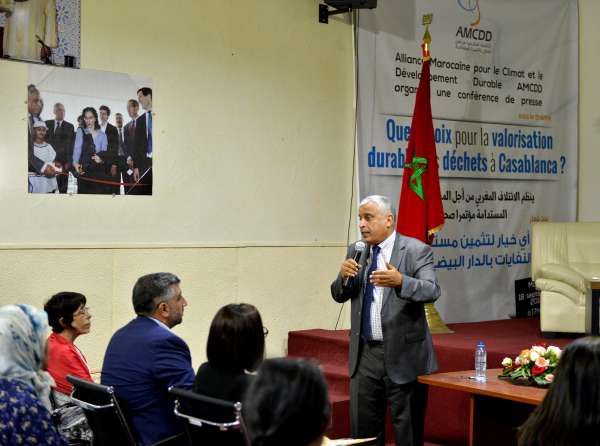 Nouveau cri des citoyens et de la société civile environnementale marocaine contre la gestion actuelle des déchets AMCDD 01 - Nouveau cri des citoyens et de la société civile environnementale marocaine contre la gestion actuelle des déchets