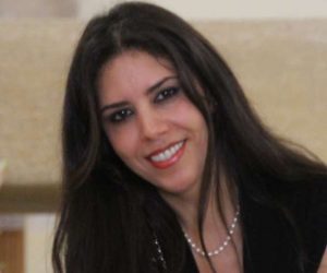 Photo de profi3 300x250 - l'Artiste marocaine ILHAM LARAKI au salon d'automne de paris, persiste et signe