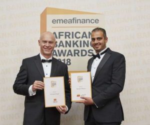 EMEA Finance 2 trophees 300x250 - Consécration : Le groupe Attijariwafa bank conforte son leadership et remporte 2 nouveaux prix à Londres