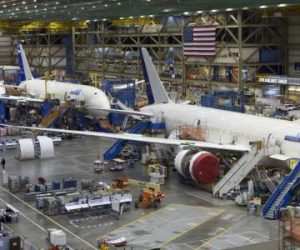 Boeing Usine 300x250 - Boeing renforce sa politique de sécurité