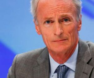 Jean Dominique Senard 300x250 - Renault nomme un nouveau président