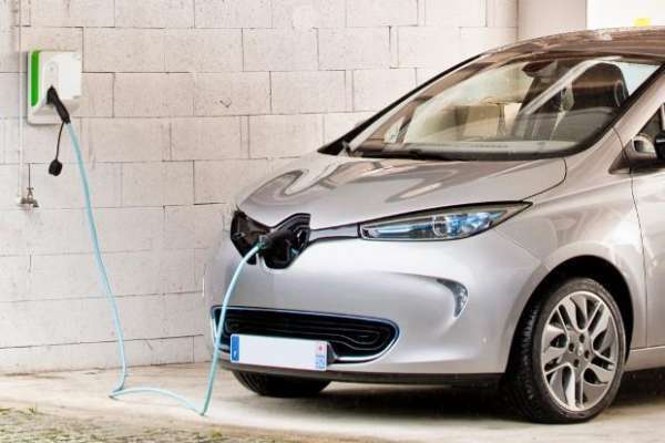 150 W750 - L'Elysée débloque un pactole pour le développement de batteries électriques