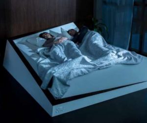 1549984952852 300x250 - Smart Bed : Un lit avec système d'aide au maintien dans la voie signé Ford