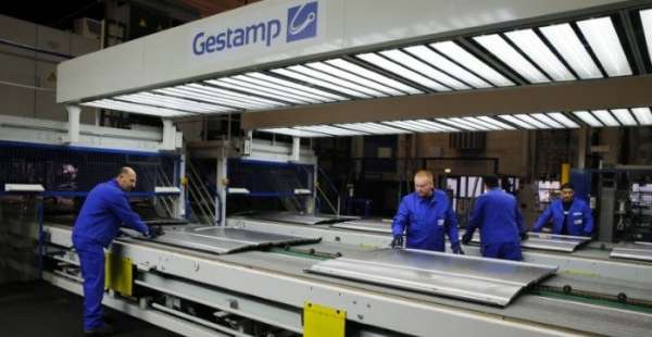 Gestamp 696x360 - La BERD finance l’équipementier automobile Tuyauto Gestamp Morocco