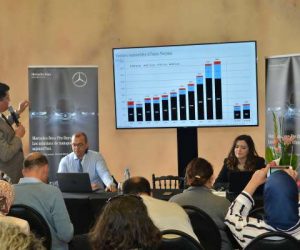 MDS 8702 300x250 - Mercedes-Benz Pro Days : Les solutions de transport du futur, aujourd’hui