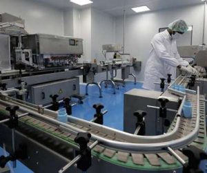 Mylan Maroc 1 ère Unité Pharmaceutique Industrielle au Maroc 2 300x250 - Pharma 5 engagée dans la lutte contre le COVID 19 avec une contribution d’une valeur de 8 millions de Dirhams