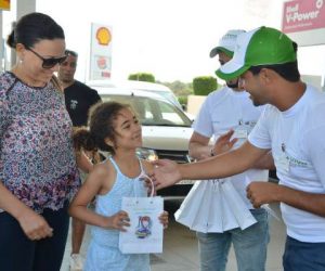 VEM 0057 300x250 - Vivo Energy Maroc et le CNPAC sensibilisent dans les stations Shell à la sécurité routière avec #CODEWAHED