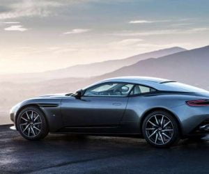 aston martin 300x250 - Automobiles: la marque Aston Martin s’installe au Maroc!