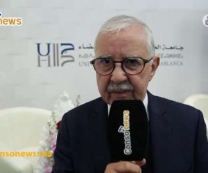salon de livre 300x250 - معرض الكتاب: الدكتور بياض يقدم كتاب بوح الذاكرة وإشهاد الوثيقة لمبارك بودرقة خلال الدورة 26