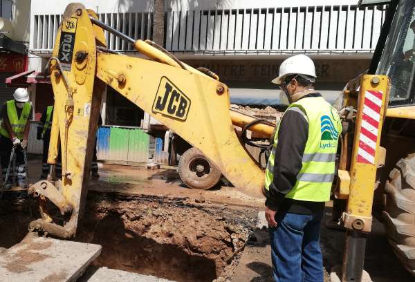 Fortes pluies orageuses sur Casablanca: Les équipes de Lydec se mobilisent sur le terrain Recherche et réparation de fuite deau - Fortes pluies orageuses sur Casablanca: Les équipes de Lydec se mobilisent sur le terrain
