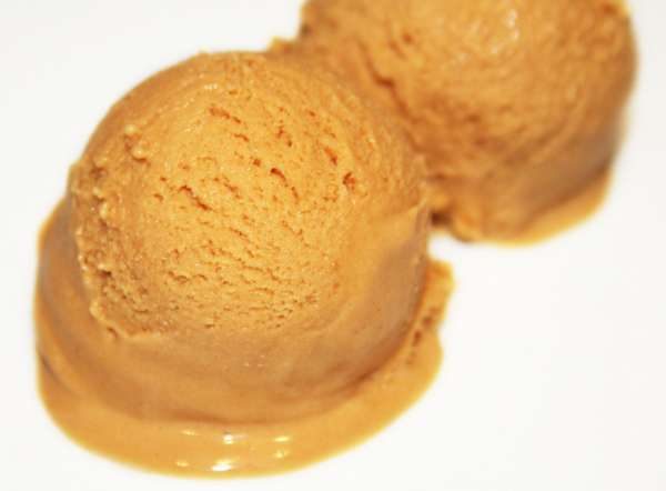 IMG 4336 e1592219034928 - Recette du jour: glace au caramel