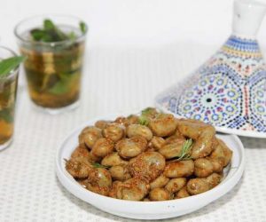 ob c3059e feves mangoub2 300x250 - Recette du jour : Mengoub et fèves en purée