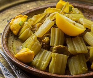 tajine artichauts cardons 300x250 - Recette du jour : Guernina en tajine et petits artichauts