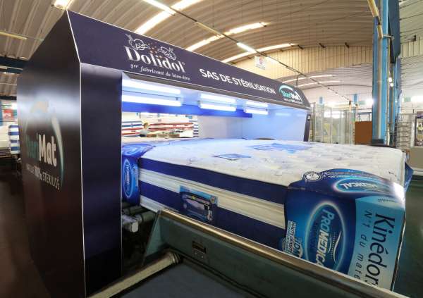 Dolidol développe une technologie exclusive STERIMAT un tunnel de stérilisation qui garantit l’hygiène parfaite de ses matelas Photo2 STERIMAT tunnel de sterilisation Dolidol - Dolidol développe une technologie exclusive STERIMAT un tunnel de stérilisation qui garantit l’hygiène parfaite de ses matelas