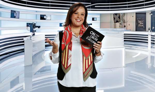 Hanane Harrath - «On n’est pas obligé d’être d’accord», nouveau magazine de débat sur 2M Mercredi 23 décembre à 21h40
