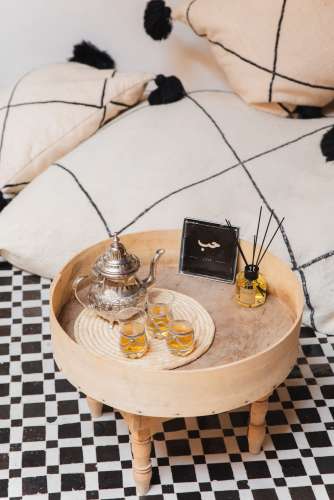 The NOPO connecte l’artisanat marocain au marché international Houb Zellige Tile by Zelart Zineb Bennani Phote by Leonie Zaytoune - The NOPO connecte l’artisanat marocain au marché international