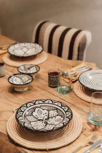 The NOPO connecte l’artisanat marocain au marché international Traditional Moroccan Ceramic Dishes Photo by Leonie Zaytoune - The NOPO connecte l’artisanat marocain au marché international