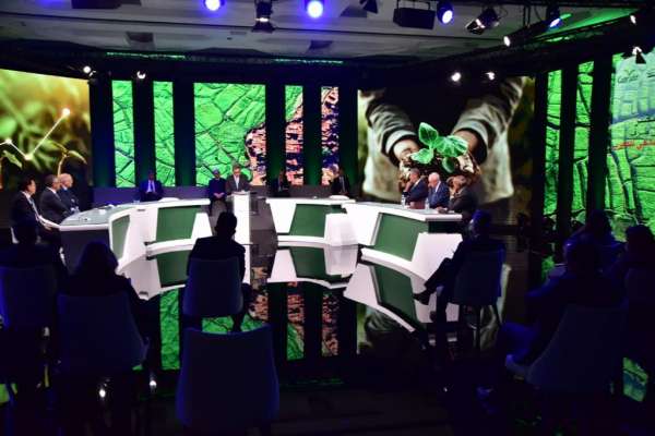 Symposium CAM Green Génération 3 - Signature de 21 conventions entre le Crédit Agricole du Maroc et les parties prenantes du secteur agricole et du monde rural