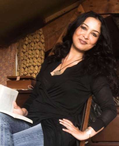 mouna hachim - Roman historique: Mouna Hachim raconte les derniers jours d'Ibn Toumert