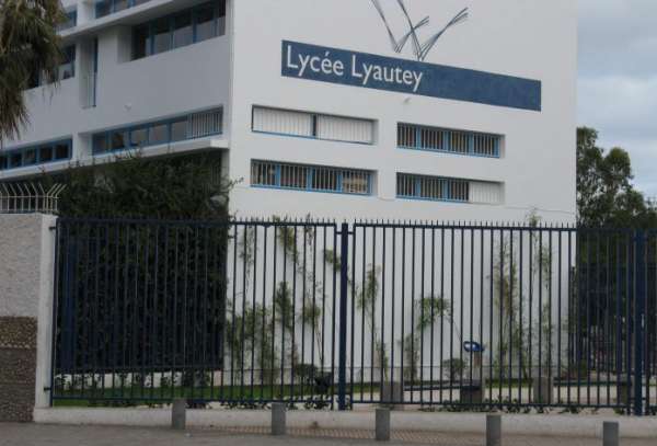 Lycee Lyautey 696x472 1 - Fermeture du lycée Lyautey de Casablanca