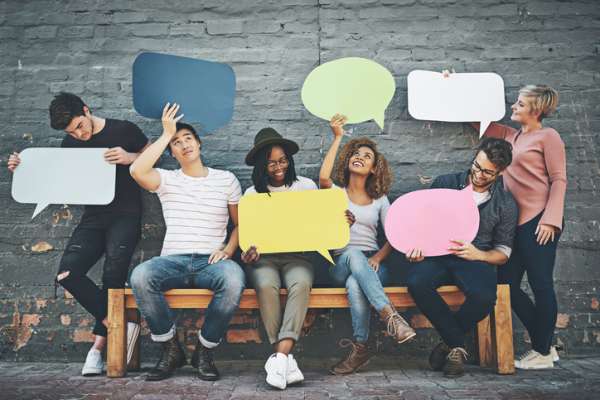 consommation reseaux sociaux - Les habitudes de consommation sociale de la génération Y et Z