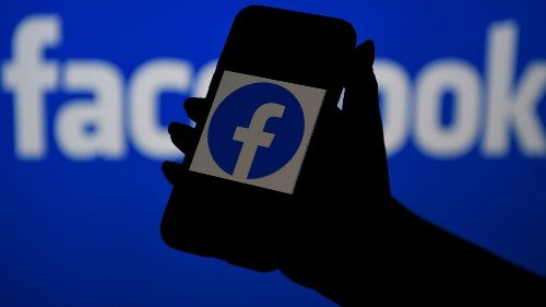 facebook - Face au succès de Clubhouse, Facebook veut surfer sur la mode de l'audio