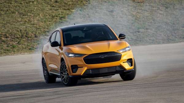 2021 mustang mach e gt 1200x675 1 - La voiture électrique est-elle en train de redéfinir le concept de SUV ?