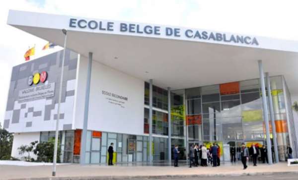 Ecole Belge Casablanca 696x421 1 - Le réseau des écoles belges au Maroc s’excuse pour une carte du Royaume “non conforme”