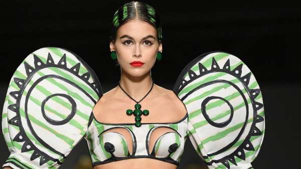 moschino - Mode: La Couture pop de Moschino