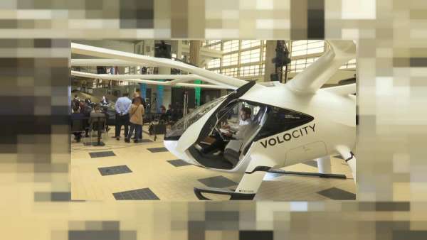 1440x810 cmsv2 ece6b1c9 9e27 56b9 85ce aeb97aeededb 5796326 - Un futur taxi volant électrique en démonstration à Paris